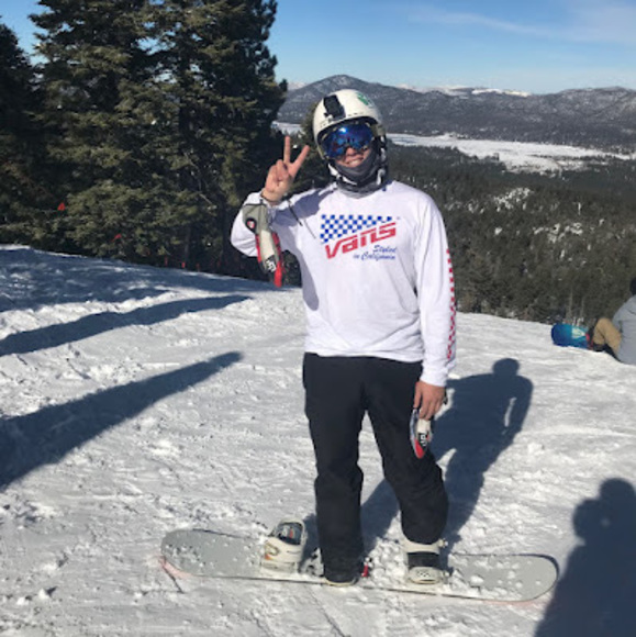 Meet your Posher, Cristian - Picture 1 of 1